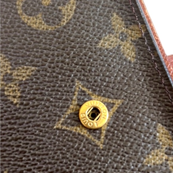 Louis Vuitton Compact Monogram Wallet - Picture 7 of 14
